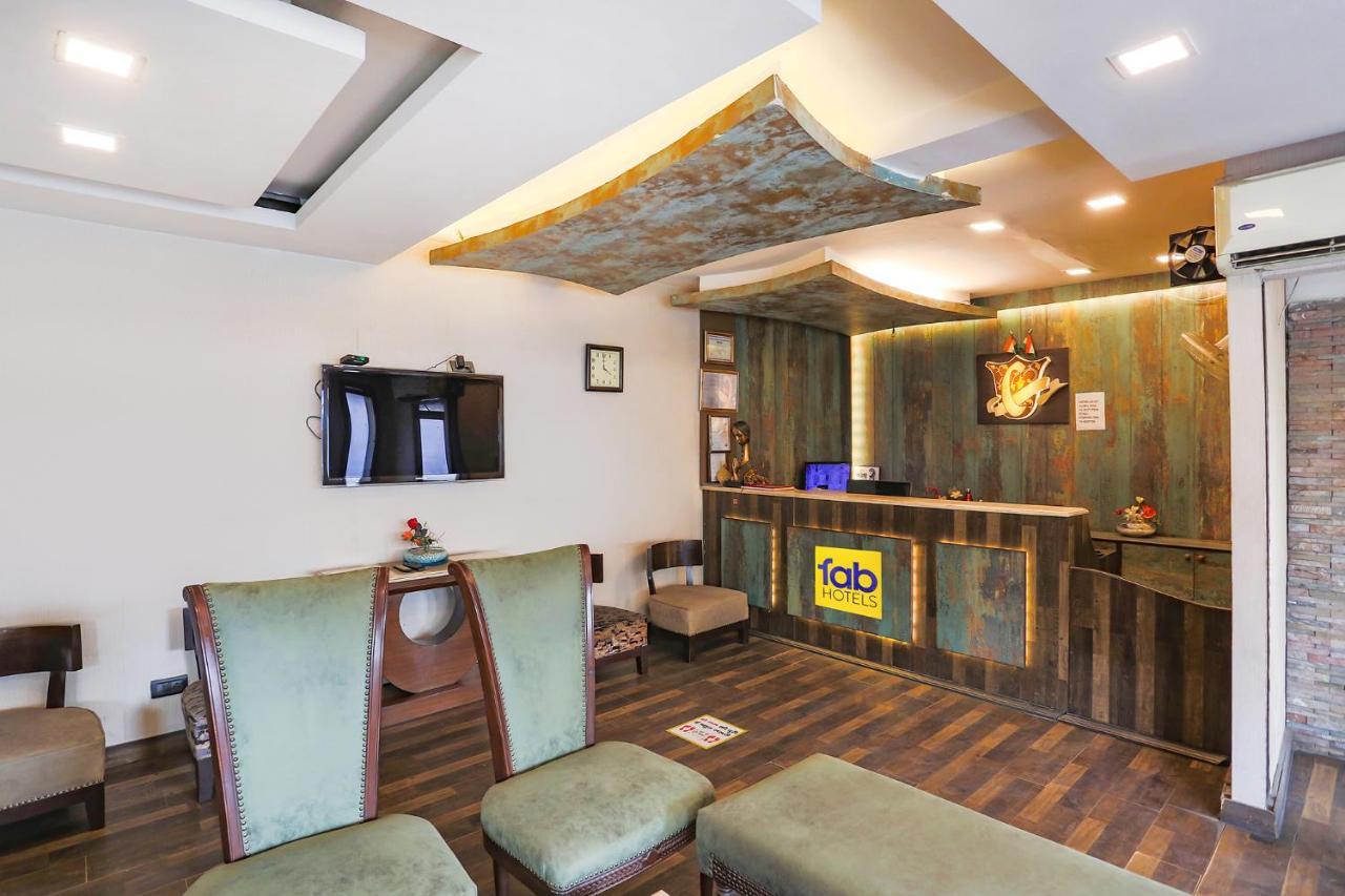 Hotel Fabhotel Clark Height Patel Nagar